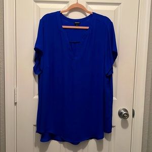 💐 Beautiful Blue Short Sleeve Blouse